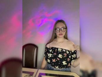 Cris_Mi — Bongacams recorded stream image, 13.08.2025 21:40