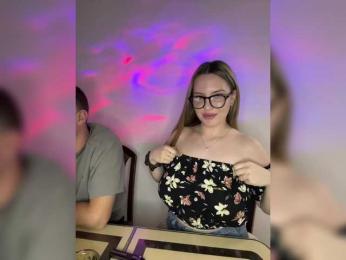 Cris_Mi — Bongacams recorded stream image, 13.08.2025 21:40