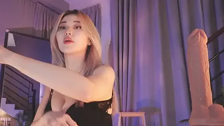 hyun_chia — Stripchat recorded stream screenshot (14 Aug 2025)