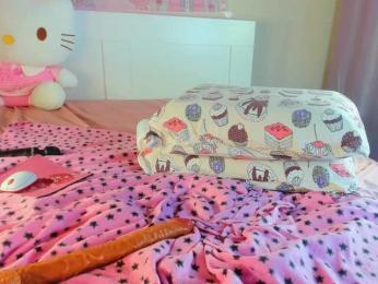 Kuraii — Bongacams recorded stream image, 15.08.2025 02:20