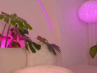 kali-hill — Camsoda recorded stream image, 15.08.2025 05:00