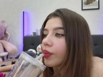 dolly-ll — Bongacams recorded stream image, 15.08.2025 13:30