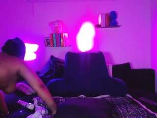 misszylahd — Camsoda recorded stream screenshot (14 Feb 2025)