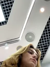 -AngelAri- — Stripchat recorded stream image, 17.08.2025 15:00