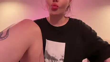 AlmaryKim — Stripchat recorded stream image, 17.08.2025 21:20