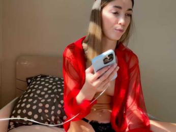 Sky_lertu — Bongacams recorded stream image, 18.08.2025 10:00
