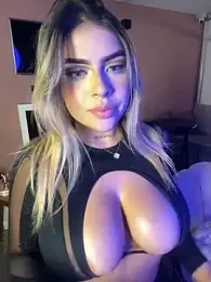 MiaWhitePink_ — Stripchat recorded stream image, 14.02.2025 05:20