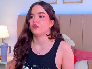 Bella Fontana — Flirt4free recorded stream screenshot (18 Aug 2025)