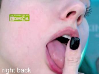 VikkiExtraCheese — Bongacams recorded stream image, 18.08.2025 16:40