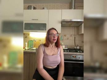 Pink-Lips — Bongacams recorded stream screenshot (19 Aug 2025)