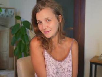 eli_sun — Chaturbate recorded stream image, 19.08.2025 08:30