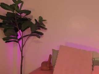 nicoleriveraa — Camsoda recorded stream image, 19.08.2025 15:50