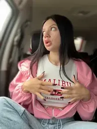JulliaVegas — Stripchat recorded stream image, 20.08.2025 01:10