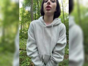 BabyDarii — Bongacams recorded stream image, 20.08.2025 12:40