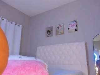 kloewandan — Camsoda recorded stream image, 21.08.2025 01:20
