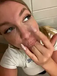 Sweet___Emily — Stripchat recorded stream image, 21.08.2025 13:10