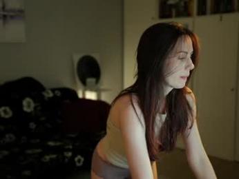 _blackbee_ — Chaturbate recorded stream image, 22.08.2025 11:20