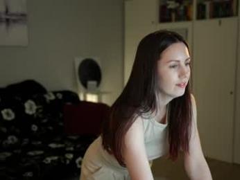 _blackbee_ — Chaturbate recorded stream image, 22.08.2025 11:20