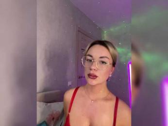 Mila-m — Bongacams recorded stream image, 14.02.2025 13:30