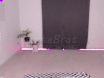 petitebrat — Chaturbate recorded stream image, 23.08.2025 18:20