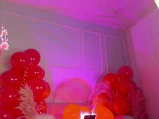kiimthompson — Camsoda recorded stream image, 14.02.2025 14:10