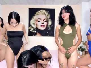 cloe-world1 — Camsoda recorded stream image, 24.08.2025 01:10