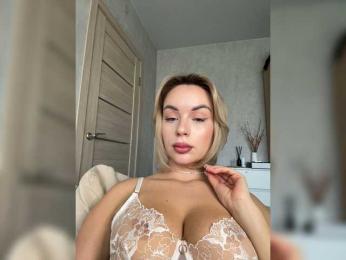Mila-m — Bongacams recorded stream image, 25.08.2025 10:40