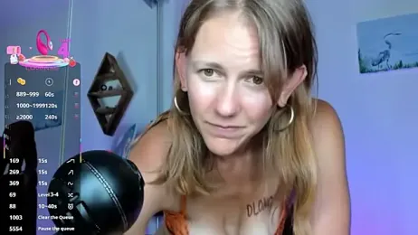 jasminedaze888 — Stripchat recorded stream image, 27.08.2025 21:20