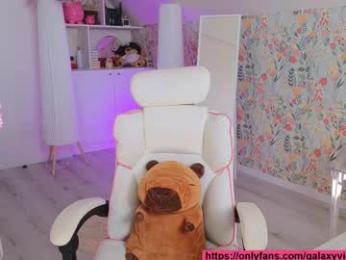 brilliantvictoria — Chaturbate recorded stream screenshot (28 Aug 2025)