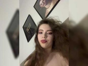 YourLadyyy — Bongacams recorded stream screenshot (14 Feb 2025)