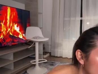 sweet_littleee — Chaturbate recorded stream image, 29.08.2025 01:40