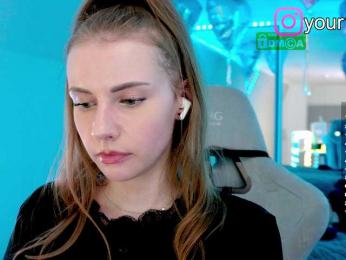 VikkiExtraCheese — Bongacams recorded stream image, 29.08.2025 02:20
