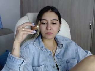 alexyferrer — Camsoda recorded stream image, 14.02.2025 20:20