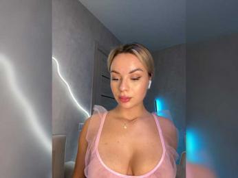Mila-m — Bongacams recorded stream image, 30.08.2025 19:10