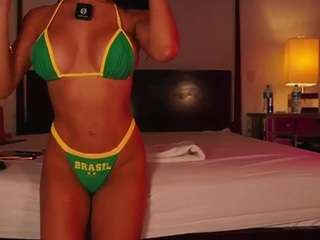 katyerave — Camsoda recorded stream image, 02.09.2025 20:40