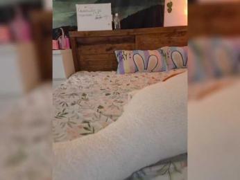 LittleDelora — Bongacams recorded stream screenshot (03 Sep 2025)