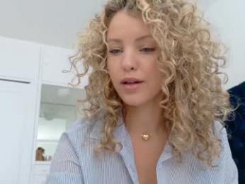 theislandgirl — Chaturbate recorded stream image, 04.09.2025 16:50