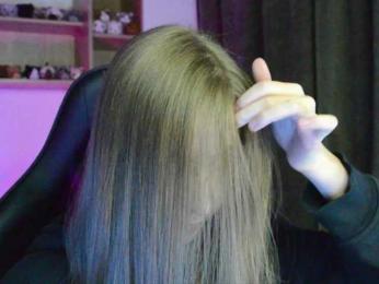 -Rii- — Bongacams recorded stream image, 04.09.2025 17:10