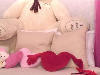 Naomi Bea — Flirt4free recorded stream screenshot (14 Feb 2025)