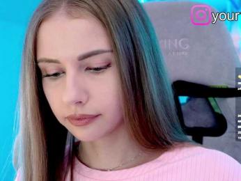 VikkiExtraCheese — Bongacams recorded stream image, 04.09.2025 18:00