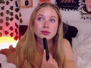Emma Wilde — Flirt4free recorded stream image, 05.09.2025 05:00