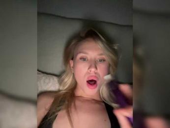 Sunlovv — Bongacams recorded stream image, 06.09.2025 10:10