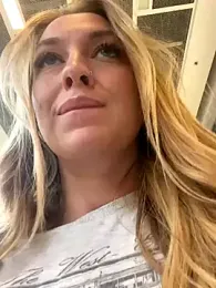 Sweet___Emily — Stripchat recorded stream image, 06.09.2025 13:30