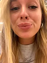 Sweet___Emily — Stripchat recorded stream image, 06.09.2025 13:30