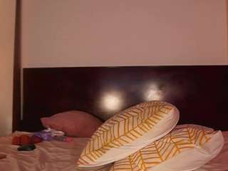 katyerave — Camsoda recorded stream image, 06.09.2025 20:10