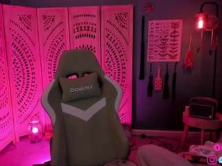 lila-ellis — Camsoda recorded stream image, 07.09.2025 03:30