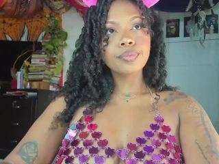 elizagrey — Camsoda recorded stream screenshot (15 Feb 2025)