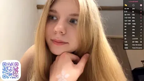 FruityXo — Stripchat recorded stream screenshot (08 Sep 2025)