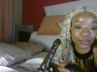 tastethepeach — Camsoda recorded stream screenshot (15 Feb 2025)