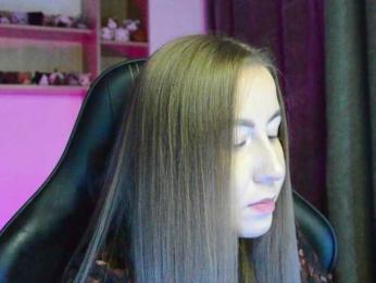 -Rii- — Bongacams recorded stream image, 08.09.2025 17:40